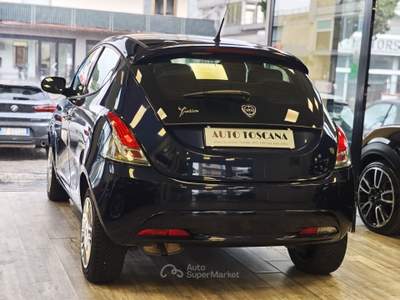 Lancia Ypsilon 5 porte GPL Ecochic Gold Blu/Azzurro usata Montecatini-Terme