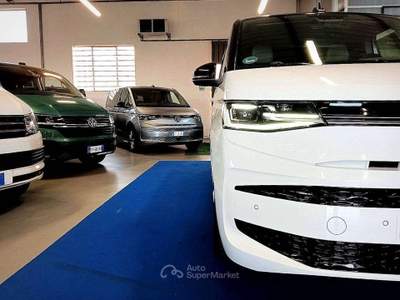 Volkswagen Multivan 150cv Bianco usata Creazzo