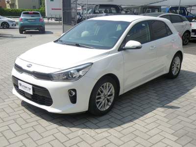 Kia Rio Rio IV 2017 1.4 crdi Cool 90cv Bianco usata Treviglio