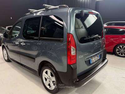Citroen Berlingo Neopatentati GPL 7 Posti usata Sedriano