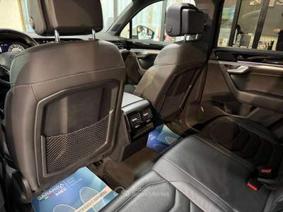 Volkswagen Touareg R-line+Tetto+Pelle+4sterzanti usata Sedriano