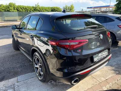 Alfa Romeo Stelvio Stelvio 2.2 Turbodiesel 190 CV AT8 Q4 Super Nero usata Alessandria