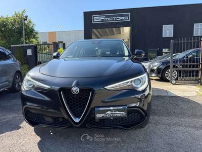 Alfa Romeo Stelvio Stelvio 2.2 Turbodiesel 190 CV AT8 Q4 Super Nero usata Alessandria