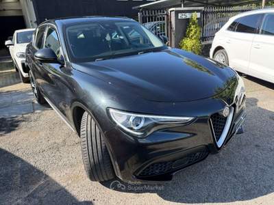 Alfa Romeo Stelvio Stelvio 2.2 Turbodiesel 190 CV AT8 Q4 Super Nero usata Alessandria