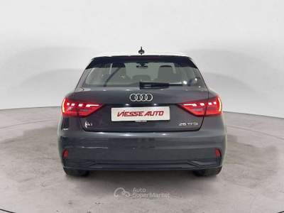 Audi A1 Sportback 25 1.0 tfsi Grigio usata Milano