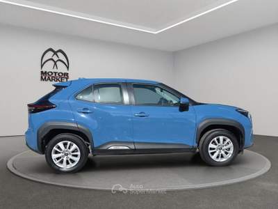 Toyota Yaris Cross 1.5 H Active FWD E-CVT Blu/Azzurro usata Roma