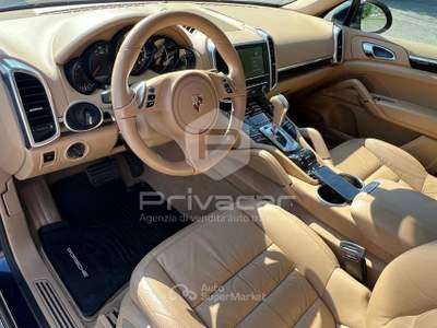 Porsche Cayenne PORSCHE Cayenne 3.0 Diesel Blu/Azzurro usata Carpi