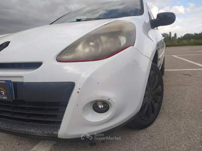 Renault Clio Renault Clio 1.2 16V 20th Anniversary #10789 Bianco usata Legnago