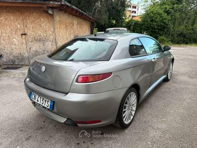 Alfa Romeo GT 1.9 jtd mjt Distinctive usata Bastia Umbra