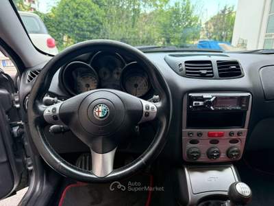 Alfa Romeo GT 1.9 jtd mjt Distinctive usata Bastia Umbra