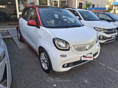 Smart ForFour Smart Forfour 1.0 passion Bianco usata Monterotondo