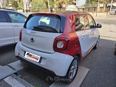 Smart ForFour Smart Forfour 1.0 passion Bianco usata Monterotondo