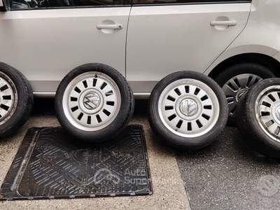 Volkswagen up! TAGLIANDI VW  8 ruote! Bianco usata Bologna