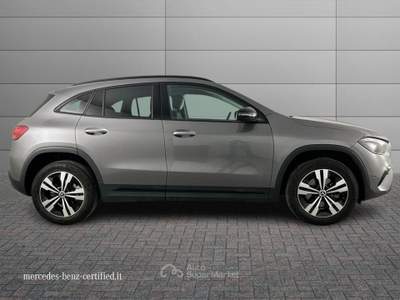 Mercedes-Benz GLA 180 D Progressive Advanced Plus 8G-DCT Grigio usata Brescia
