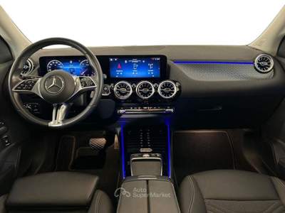 Mercedes-Benz GLA 180 D Progressive Advanced Plus 8G-DCT Grigio usata Brescia