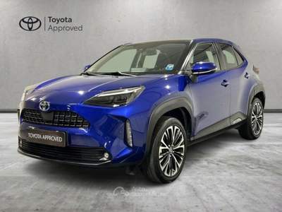 Toyota Yaris Cross 1.5 H Lounge FWD E-CVT Blu/Azzurro usata Brescia