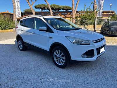Ford Kuga Ford Kuga 2.0 Tdci 150 Cv 4WD Powershift Titanium Bianco usata Castagneto Carducci