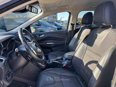 Ford Kuga Ford Kuga 2.0 Tdci 150 Cv 4WD Powershift Titanium Bianco usata Castagneto Carducci