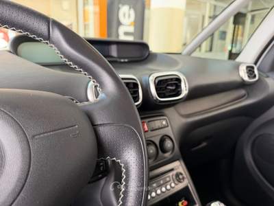 Citroen C3 Picasso airdream CMP6 Seduction Bianco usata San Giuseppe Vesuviano