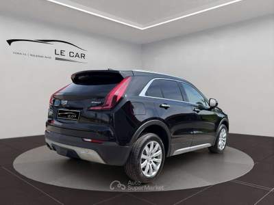 Cadillac XT4 XT4 2.0 td Premium Luxury awd auto Nero usata Giussano