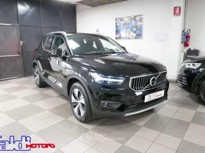 Volvo XC40 T5 Recharge Plug-in Hybrid Inscription Expression Nero usata Firenze