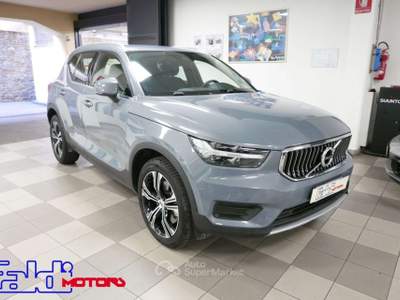 Volvo XC40 T5 Recharge Plug-in Hybrid Inscription Expression Grigio usata Firenze