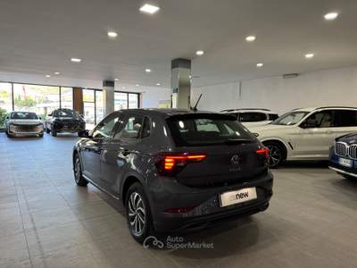 Volkswagen Polo 1.0 90cv TGI Style Metano Grigio usata Pozzuoli