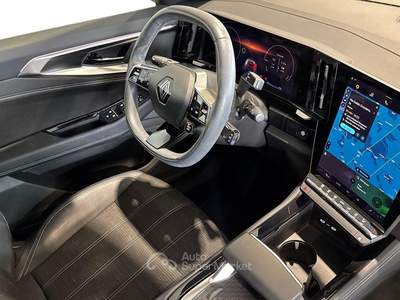 Renault Austral 1.2 E-Tech full hybrid Techno 200cv auto Blu/Azzurro usata Albignasego