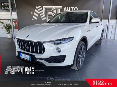 Maserati Levante Levante 3.0 V6 250cv auto Blu/Azzurro usata Carrara