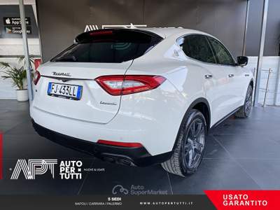 Maserati Levante Levante 3.0 V6 250cv auto Blu/Azzurro usata Carrara