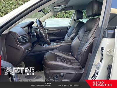 Maserati Levante Levante 3.0 V6 250cv auto Blu/Azzurro usata Carrara