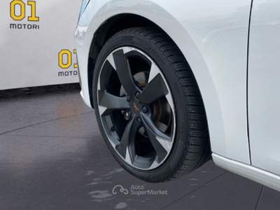 Cupra Leon 1.5 HYBRID 110kW DSG Bianco usata Pisa