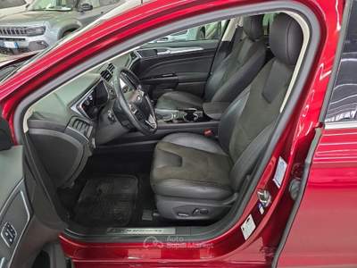 Ford Mondeo IV 2015 Berlina 5p 5p 2.0 tdci econetic Titanium s&s 150cv Rosso usata Roma