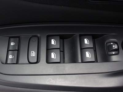 Peugeot 308 SW GT Hybrid 145 e-DCS6 Bianco usata Venezia