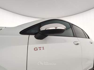 Volkswagen Golf 2.0 TSI GTI DSG Bianco usata Massa