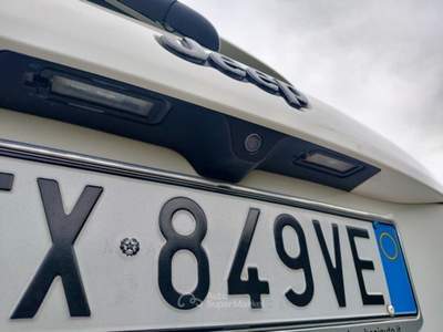 Jeep Compass 1.6 MJet 120cv Night Eagle Bianco usata Bagni di Lucca