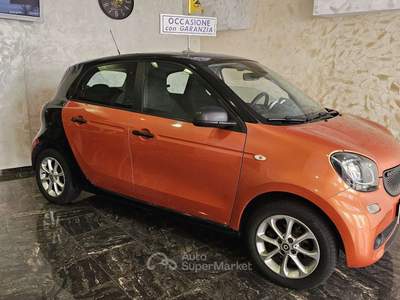 Smart ForFour Forfour II 2015 1.0 Proxy 71cv usata Milano
