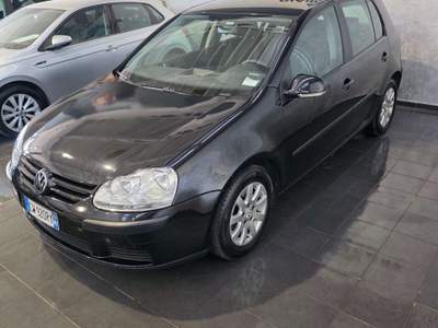 Volkswagen Golf Golf 1.6 16V FSI 5p. Sportline Nero usata Cornaredo