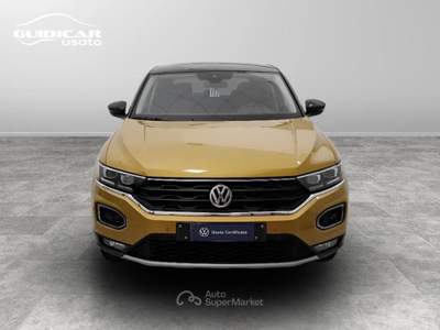 Volkswagen T-Roc 1.0 TSI Style Oro usata Lucca