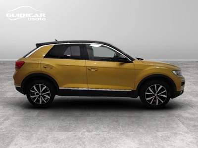 Volkswagen T-Roc 1.0 TSI Style Oro usata Lucca