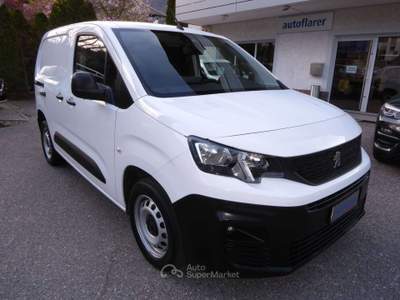 Peugeot Partner 1,5HDI 102CV AUTOCARRO 3 POSTI Bianco usata Lagundo