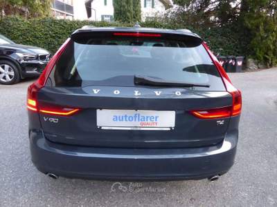 Volvo V90 V90 2.0 T4 Momentum 190CV geartronic Grigio usata Lagundo
