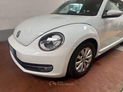 Volkswagen Maggiolino Maggiolino 2014 1.2 tsi Design benzina Bianco usata Arezzo