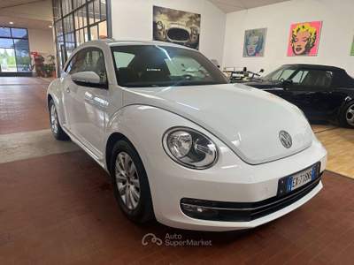 Volkswagen Maggiolino Maggiolino 2014 1.2 tsi Design benzina Bianco usata Arezzo