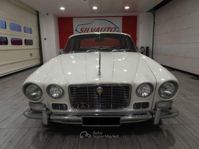 Jaguar XJ 6 4.2 CAMBIO AUTOMATICO - ISCRITTA ASI CON C.R.S. – SUPERPREZZO (1971) Bianco usata Grumello del Monte