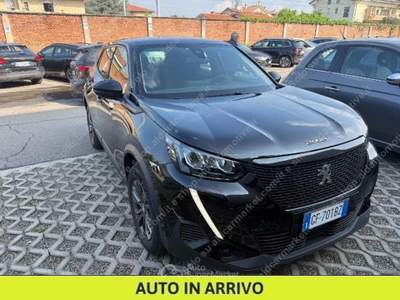 Peugeot 2008 1.2 puretech Active Pack s&s 100cv Nero usata Parma