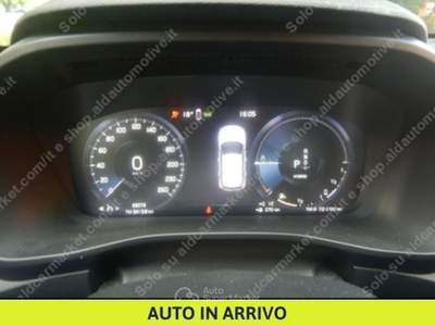 Volvo XC40 1.5 T5 plug-in-hybrid R-design auto my21 Nero usata Parma
