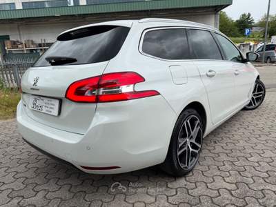 Peugeot 308 S&S SW Allure Bianco usata Mercato Saraceno