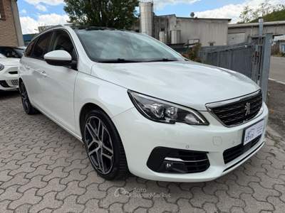 Peugeot 308 S&S SW Allure Bianco usata Mercato Saraceno