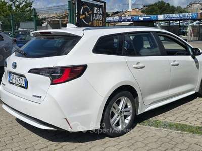 Toyota Corolla Touring Sports 1.8h Active cvt PROMO FINANZIAMENTO Bianco usata Roma